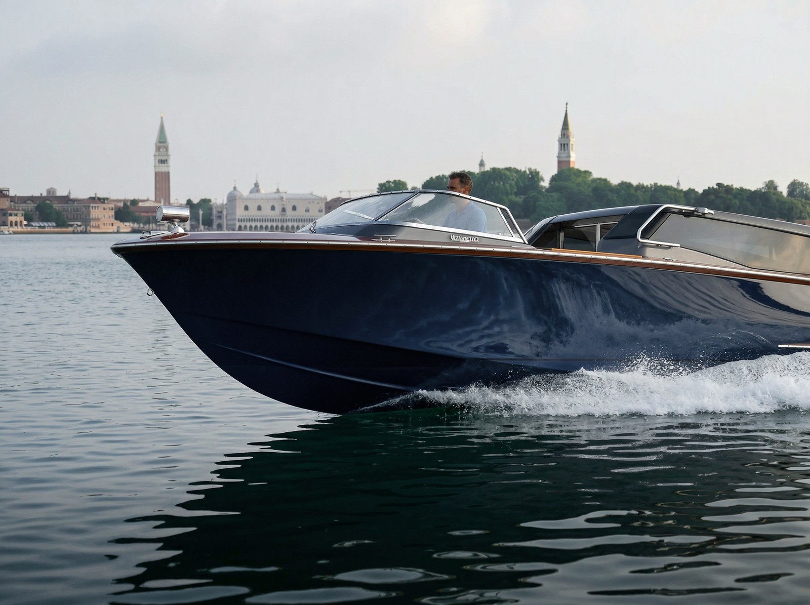 Vizianello Thunder water limousine underway in Venice